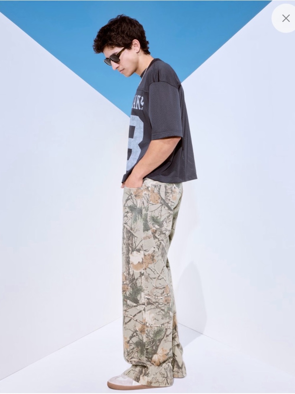 Hollister Super Baggy Camo Pants in Beige and Olive